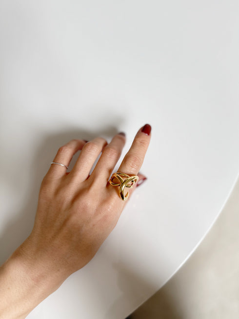 butterfly ring